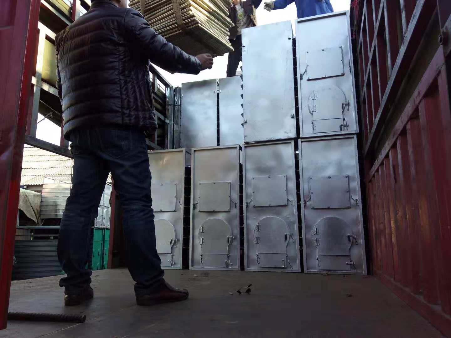 香烘烘干機廠家大量發(fā)貨