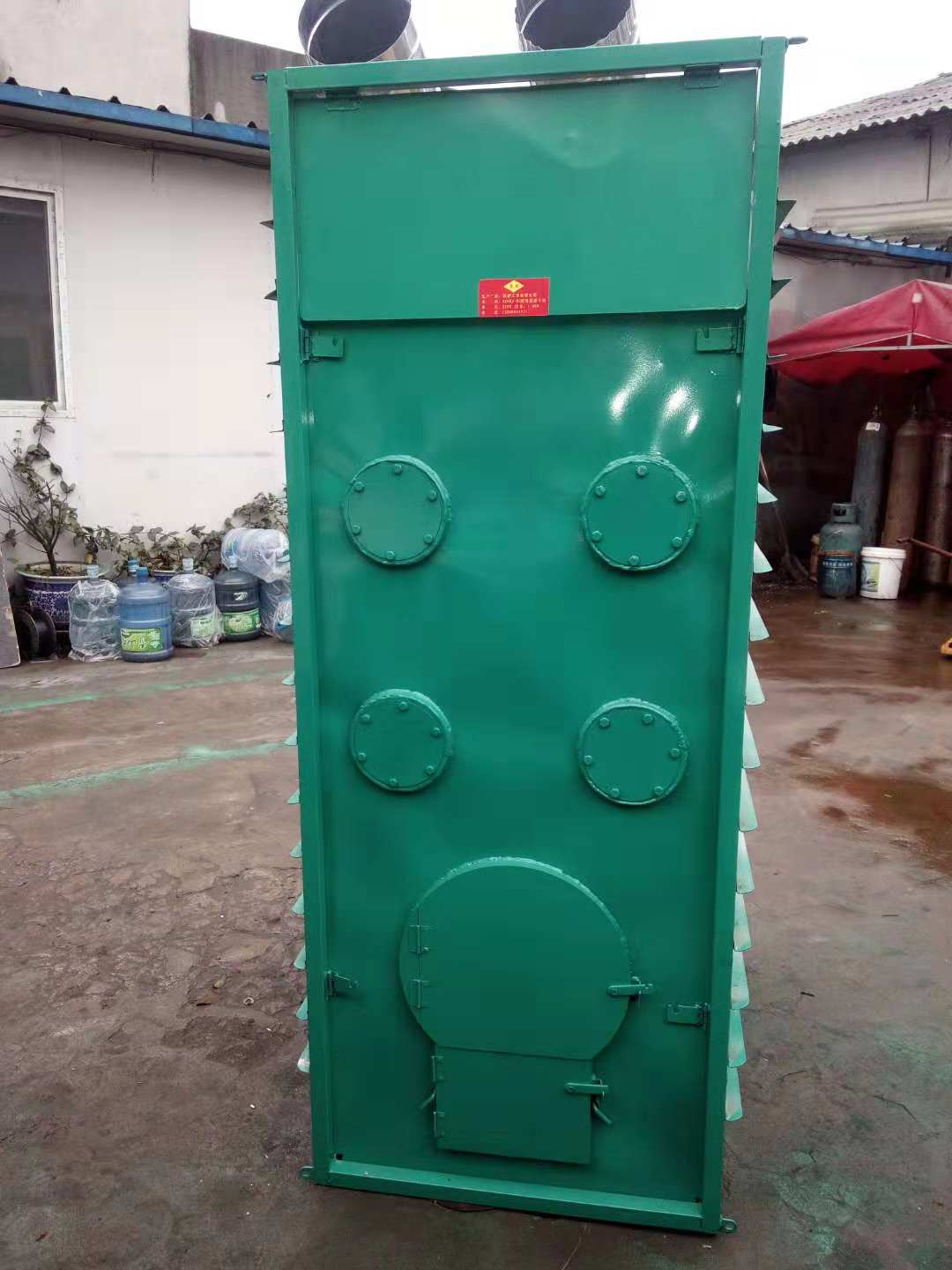 16臺香菇烘干機+不銹鋼篩發(fā)貨