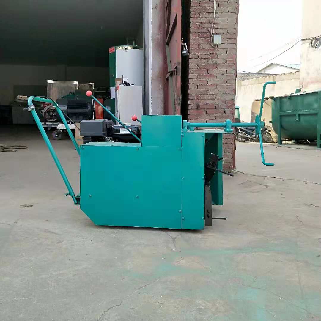 兩相電自走式拌料機發(fā)貨